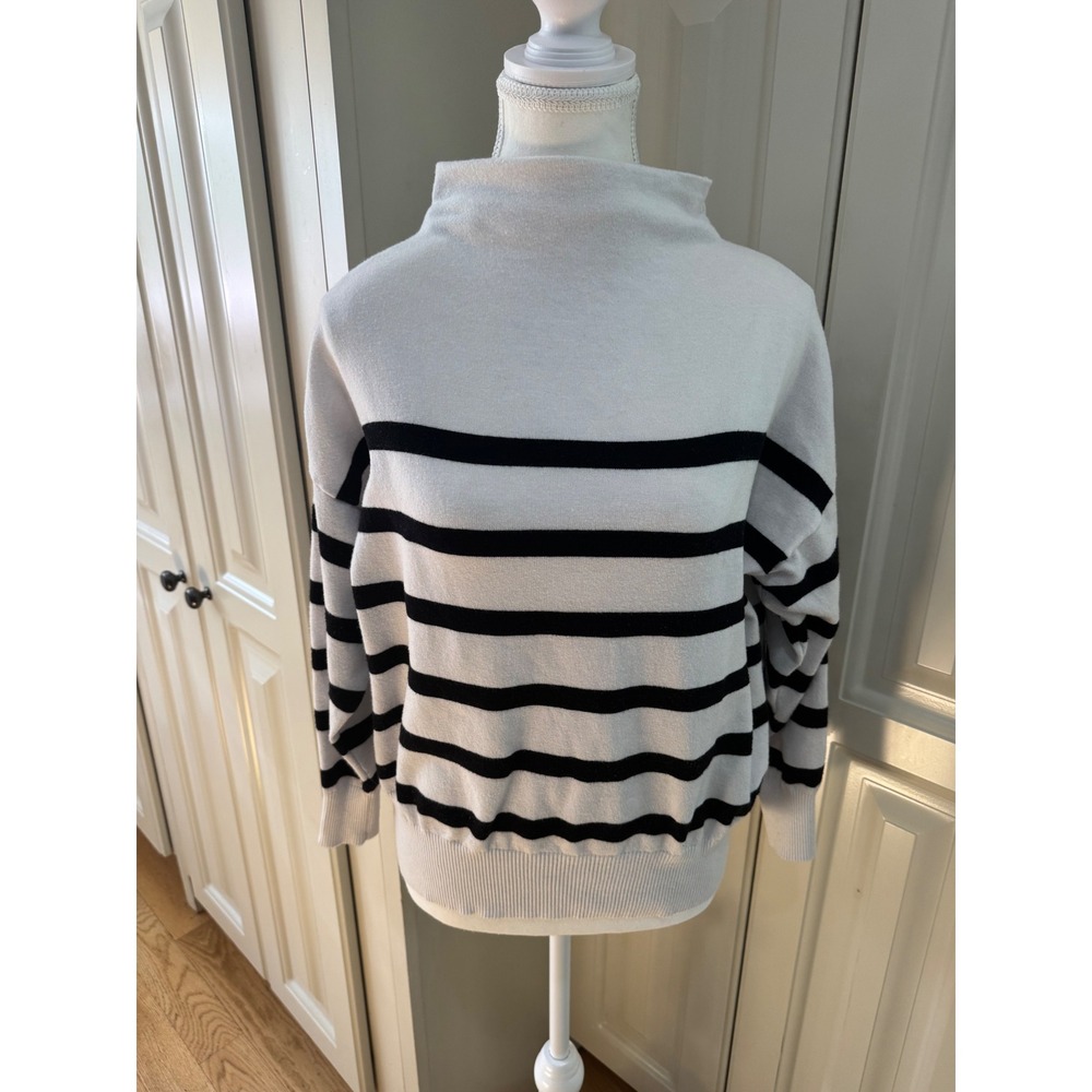 Vila Milano Women's Striped Mock Neck Pullover‎ Sweater White Black Size Medium
